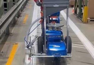 Mehr über den Artikel erfahren Neue Farbspritzmaschine im Einsatz! 