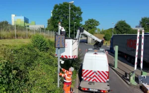 Mehr über den Artikel erfahren Neue LKW Aufrufanlage für ein Betriebsgelände in Zülpich