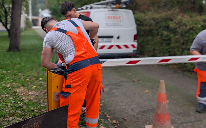 Schrankenanlage nach Unfallschaden